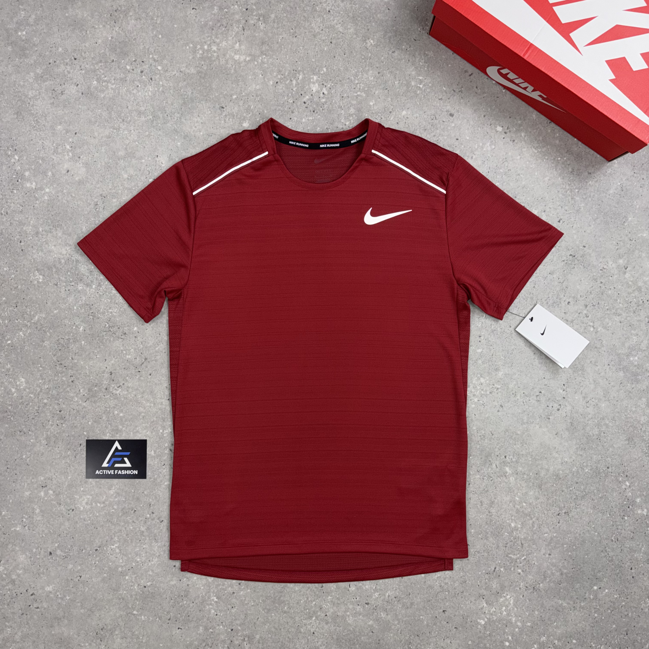 Nike Miler 1.0 T-Shirt Crimson