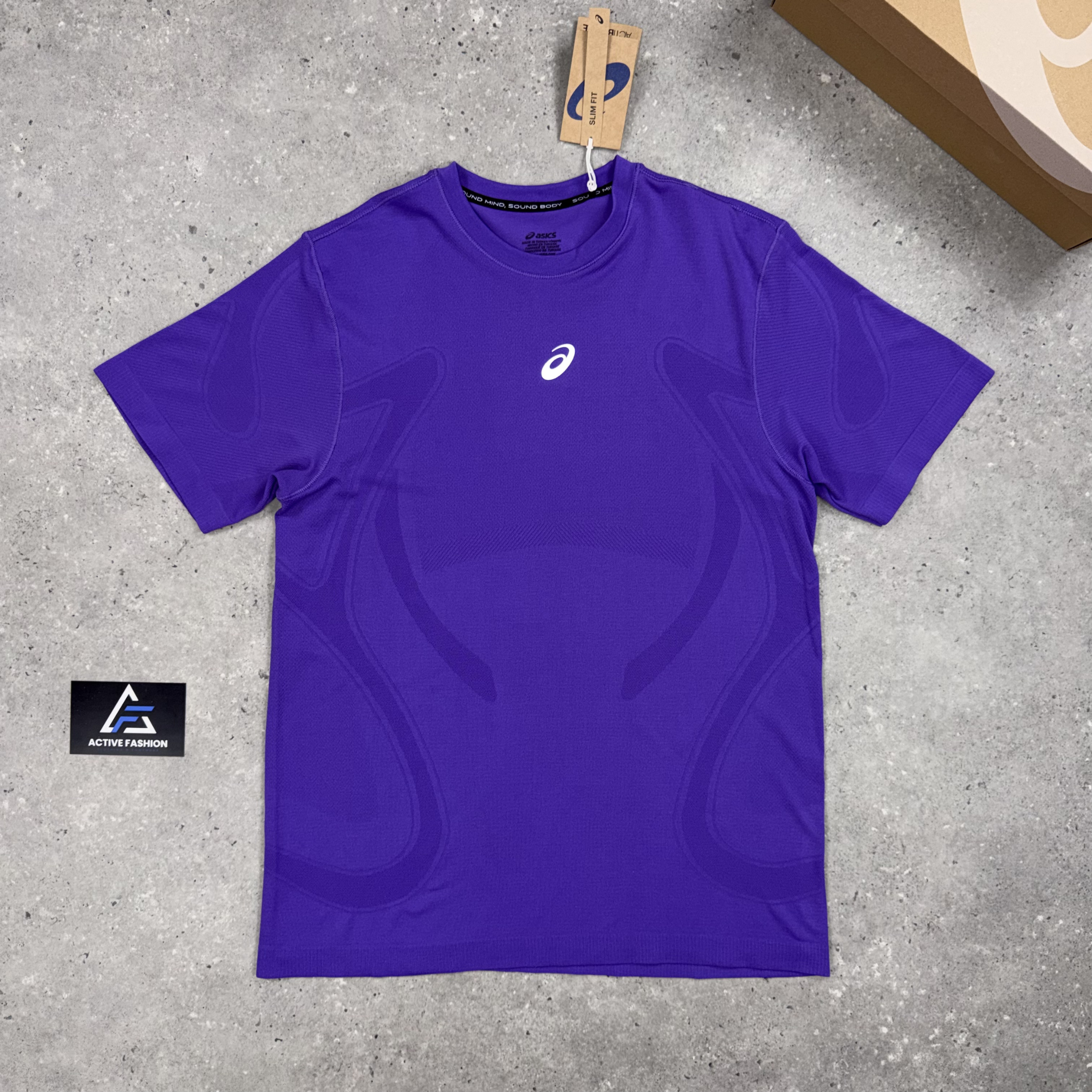 Asics Core Windbreaker Jacket Purple, Purple Seamless T-Shirt & Black Asics Challenger Shorts Set