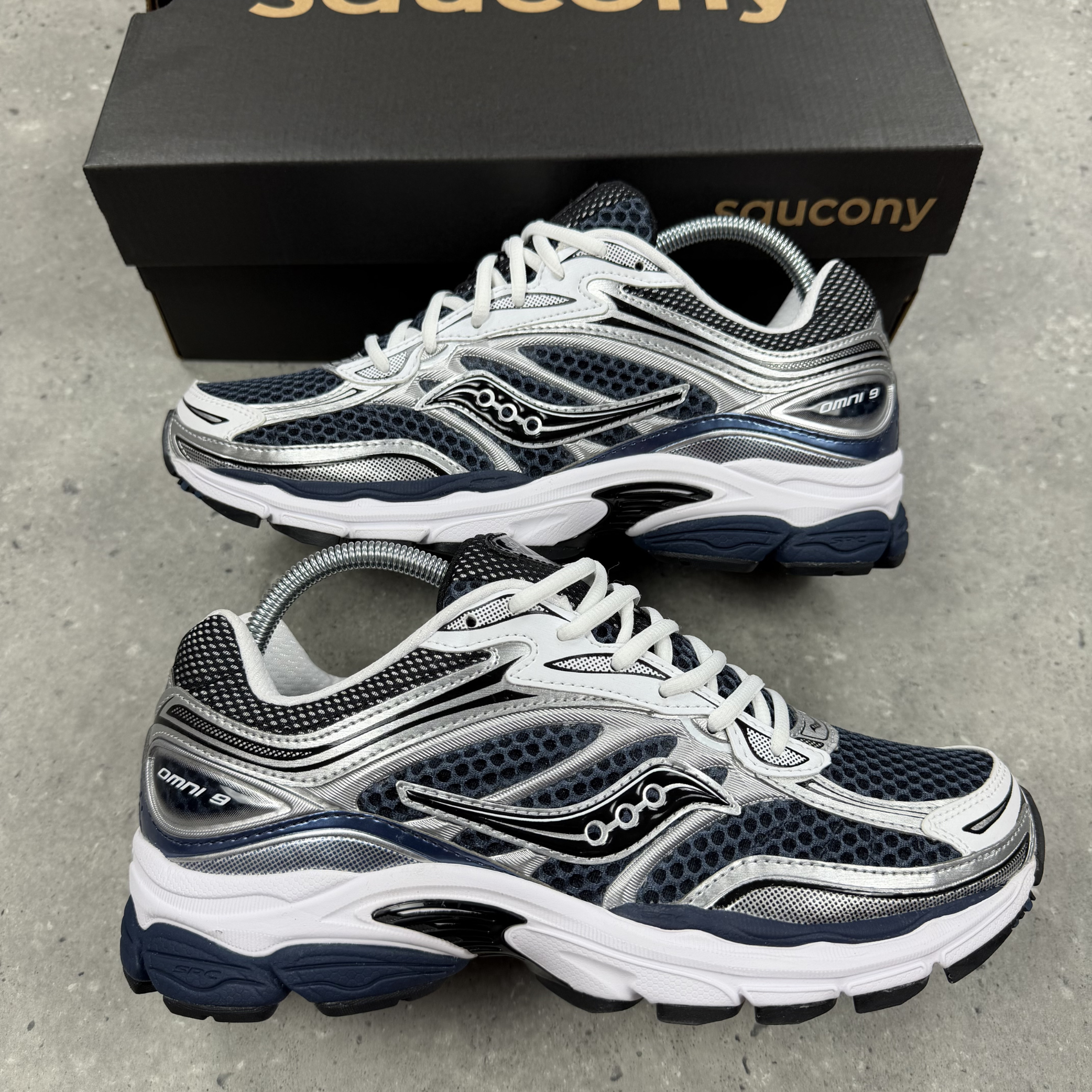 Saucony Progrid Omni 9 Deep Navy