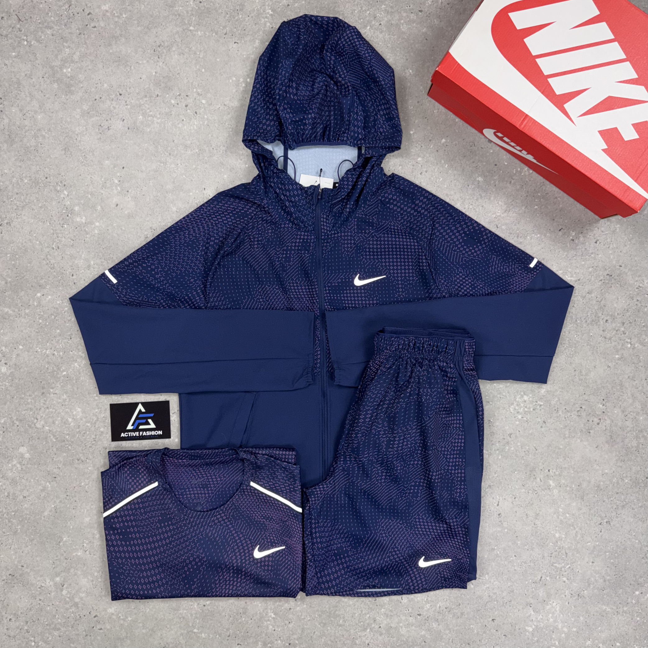 Nike Festival 2.0 Purple Windrunner, T-Shirt & Shorts Set