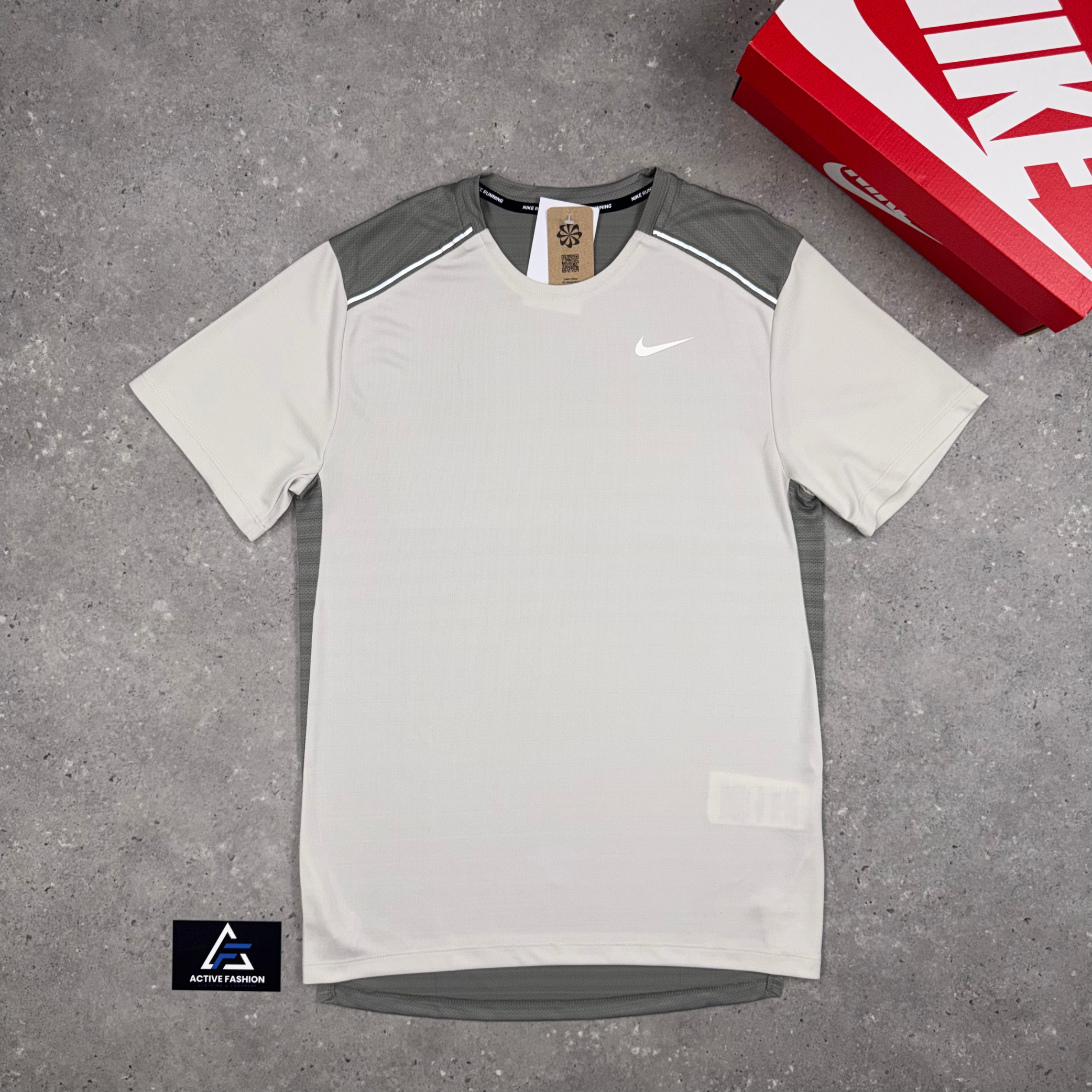 Nike Miler T-Shirt Beige