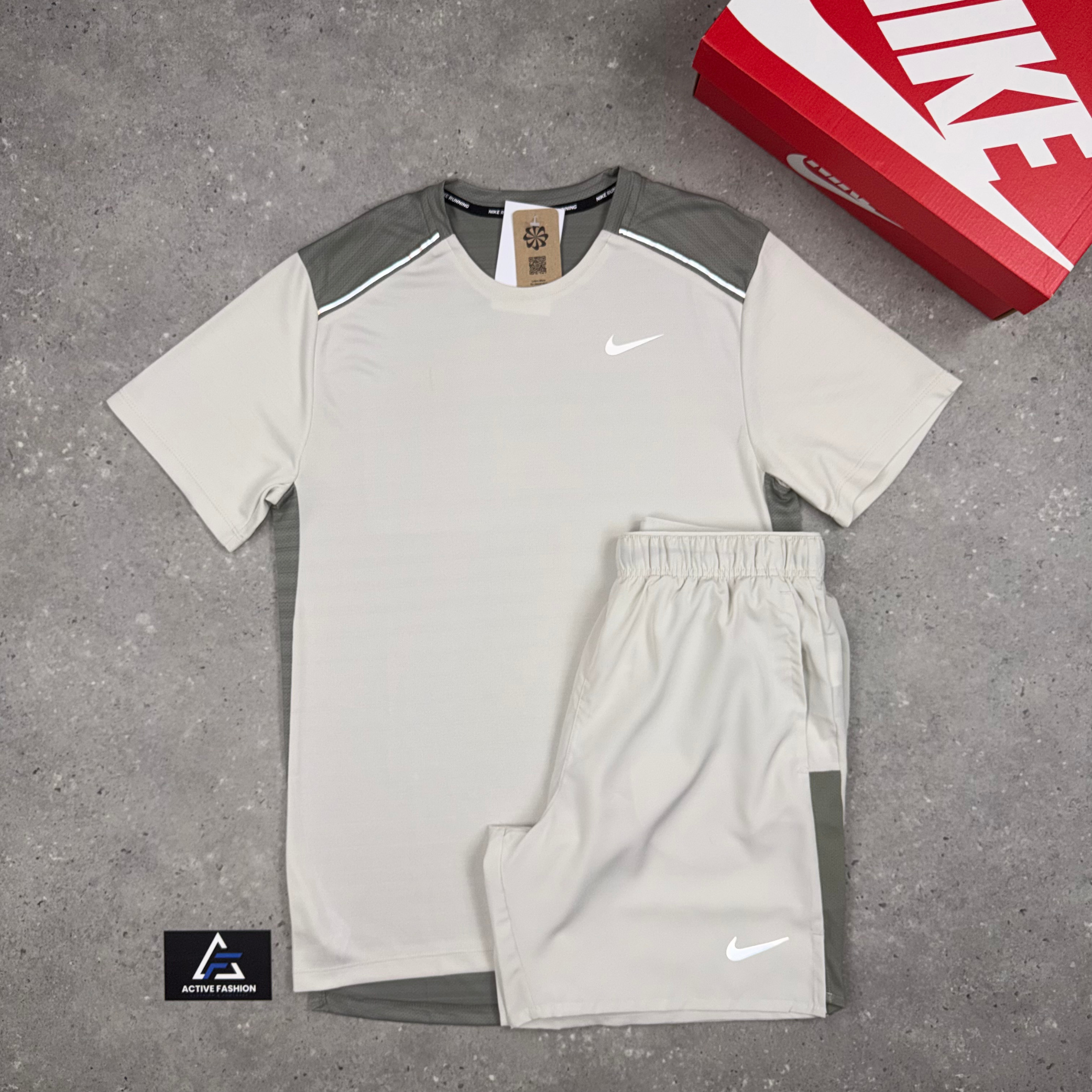 Nike Miler T-Shirt Beige