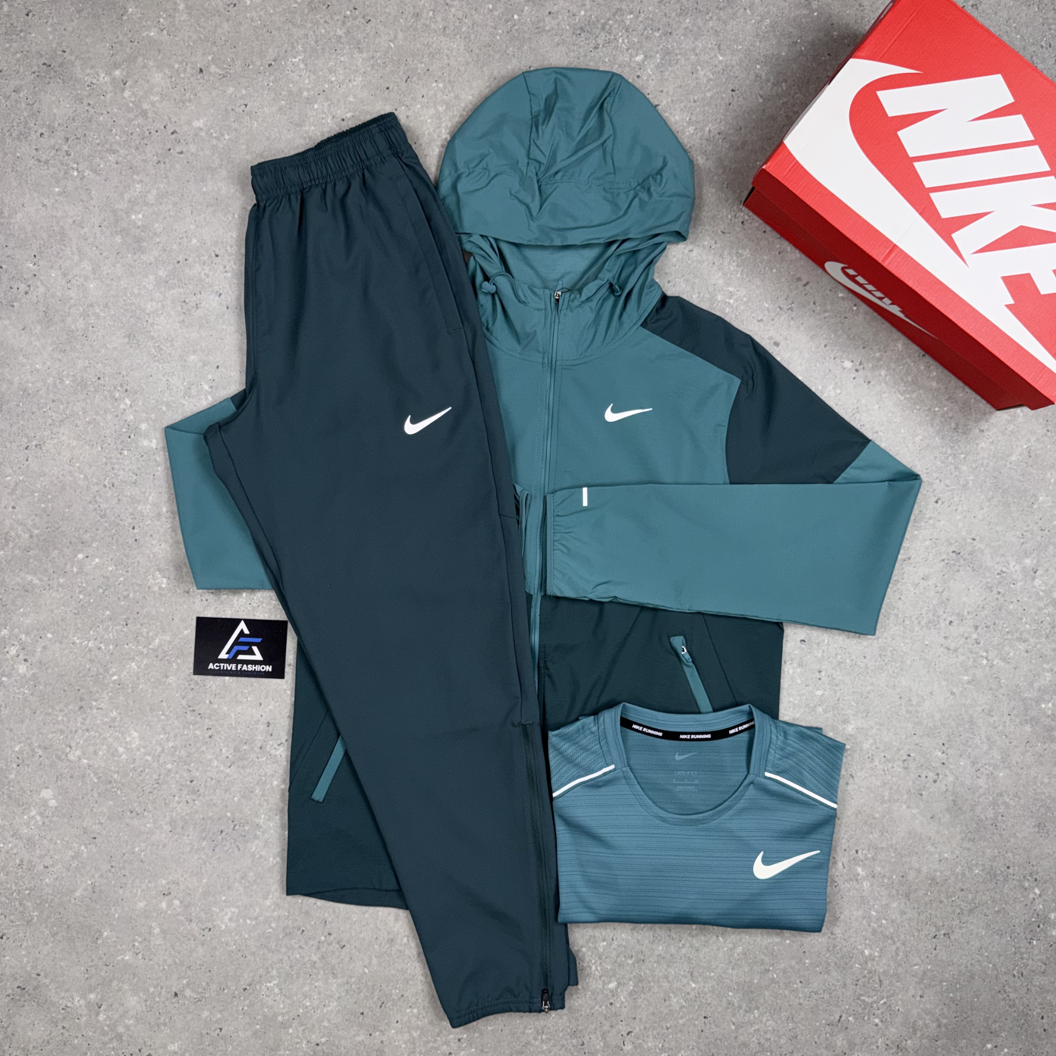 Nike UV Windrunner Jacket, Nike Miler T-Shirt & Challenger Pants Set Mineral Teal