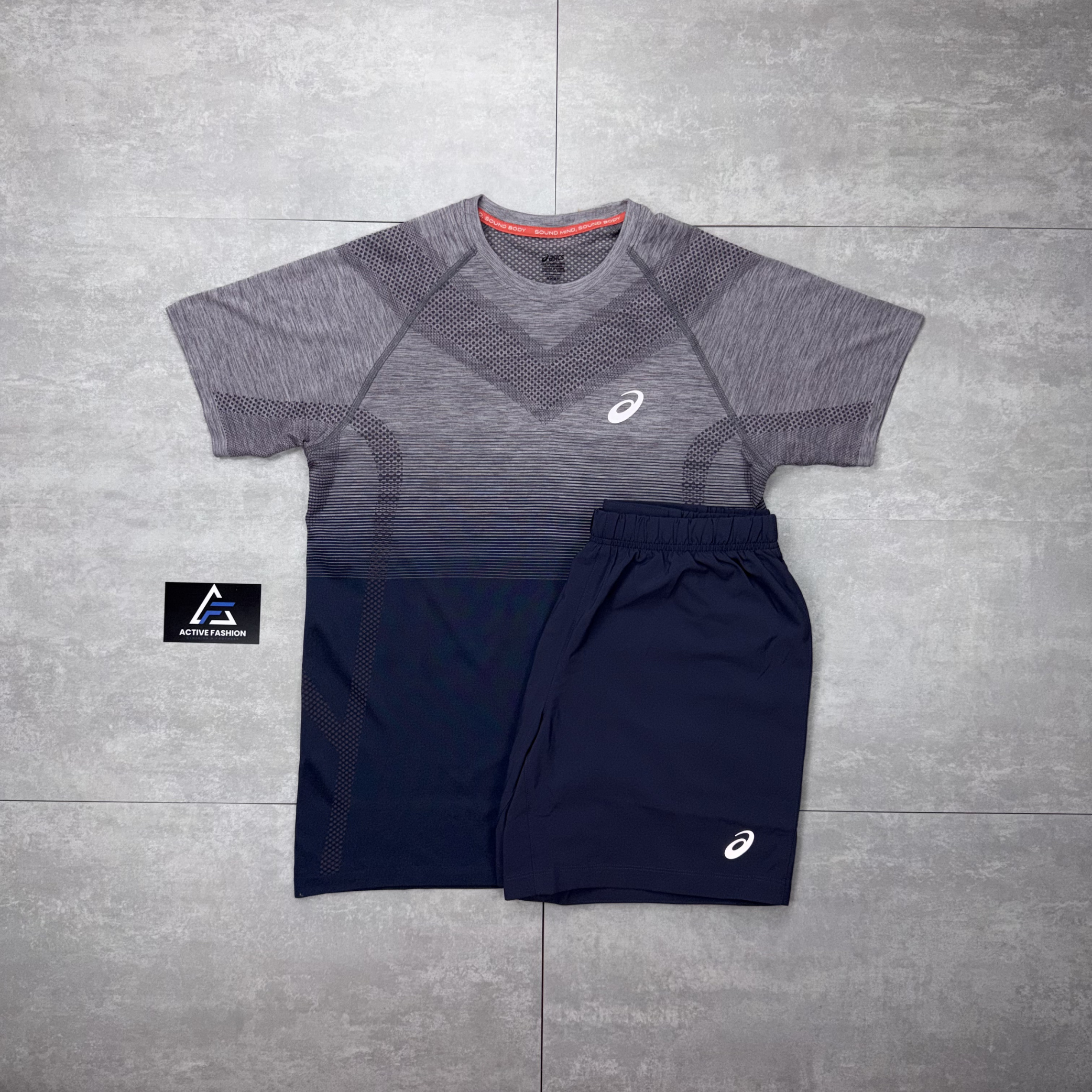 Asics Seamless T-Shirt & Shorts Set - Lavender