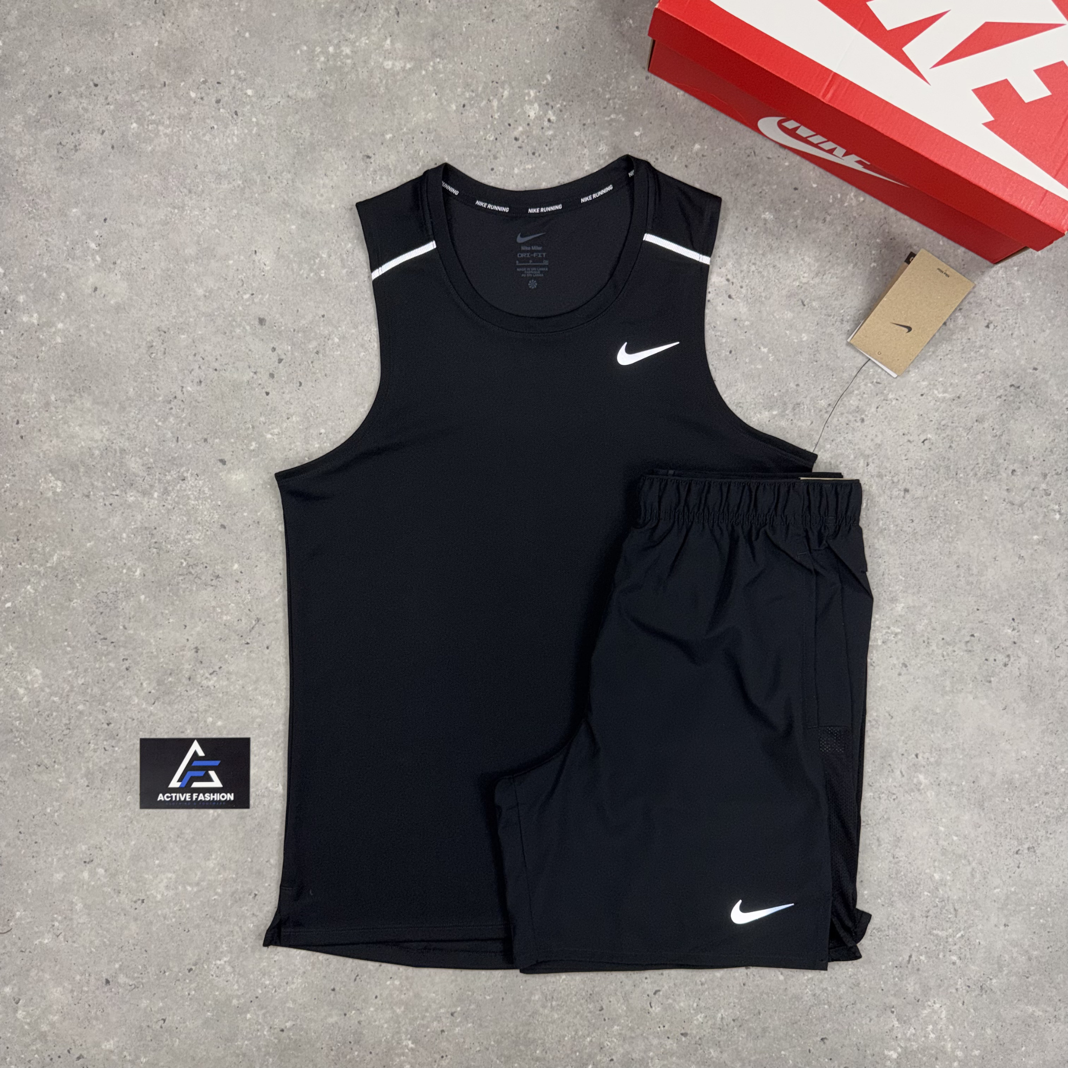 Nike Miler Vest 1.0 Black & Black 7" Challenger Short Set