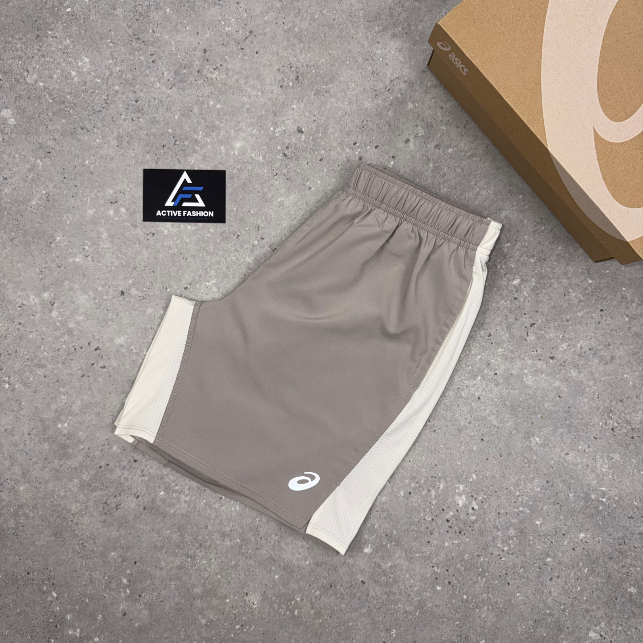Asics Beige Seamless T-Shirt & Two Tone Cream Core Shorts Set