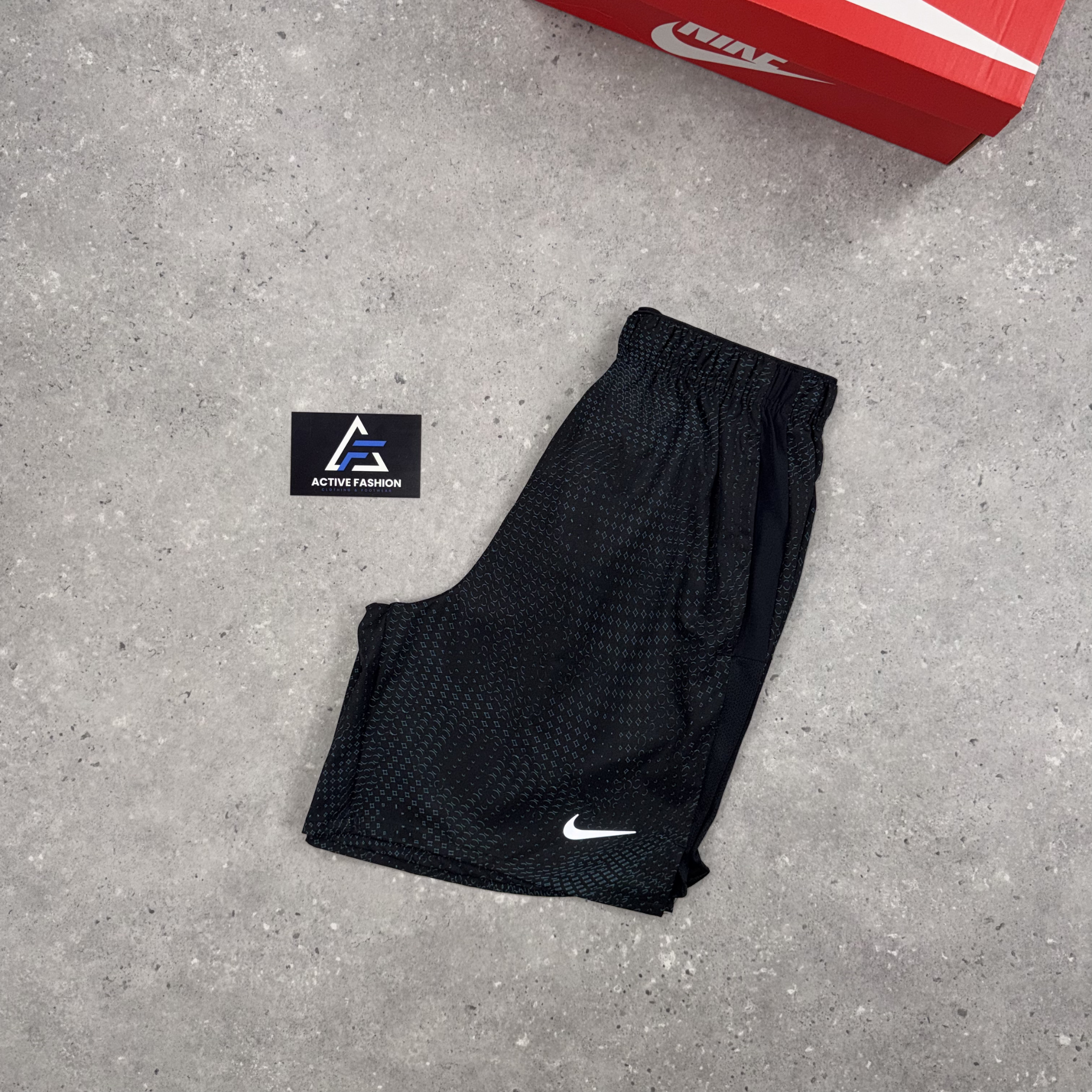 Nike Festival 2.0 Black T-Shirt & Shorts Set