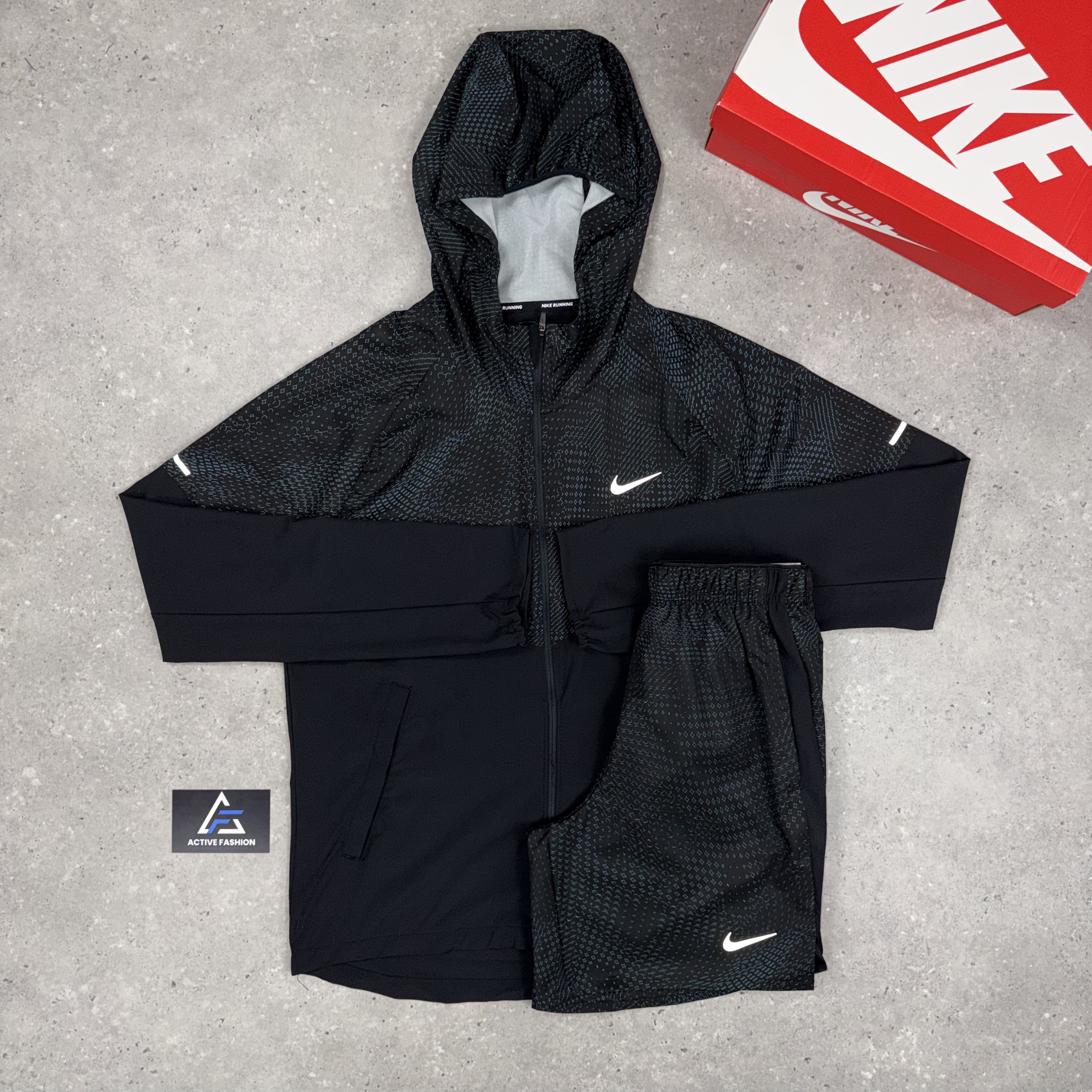 Nike Festival 2.0 Black Windrunner