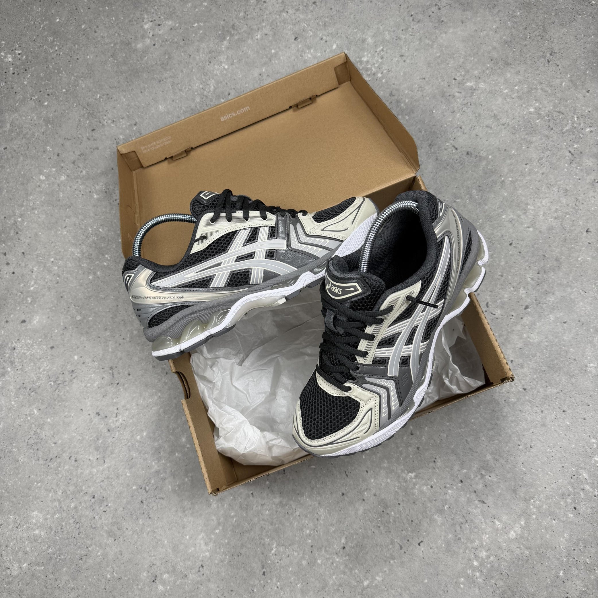 Gel Kayano 14 Obsidian Cement