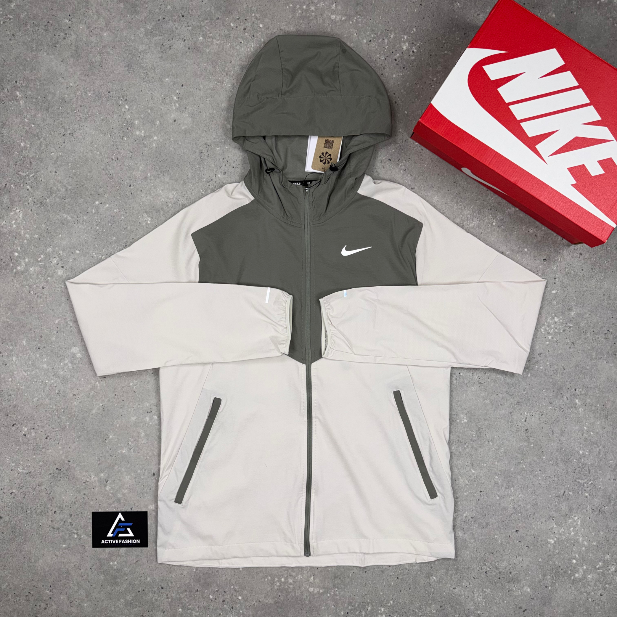 Nike UV Windrunner Jacket & 7” Challenger Shorts Set Beige