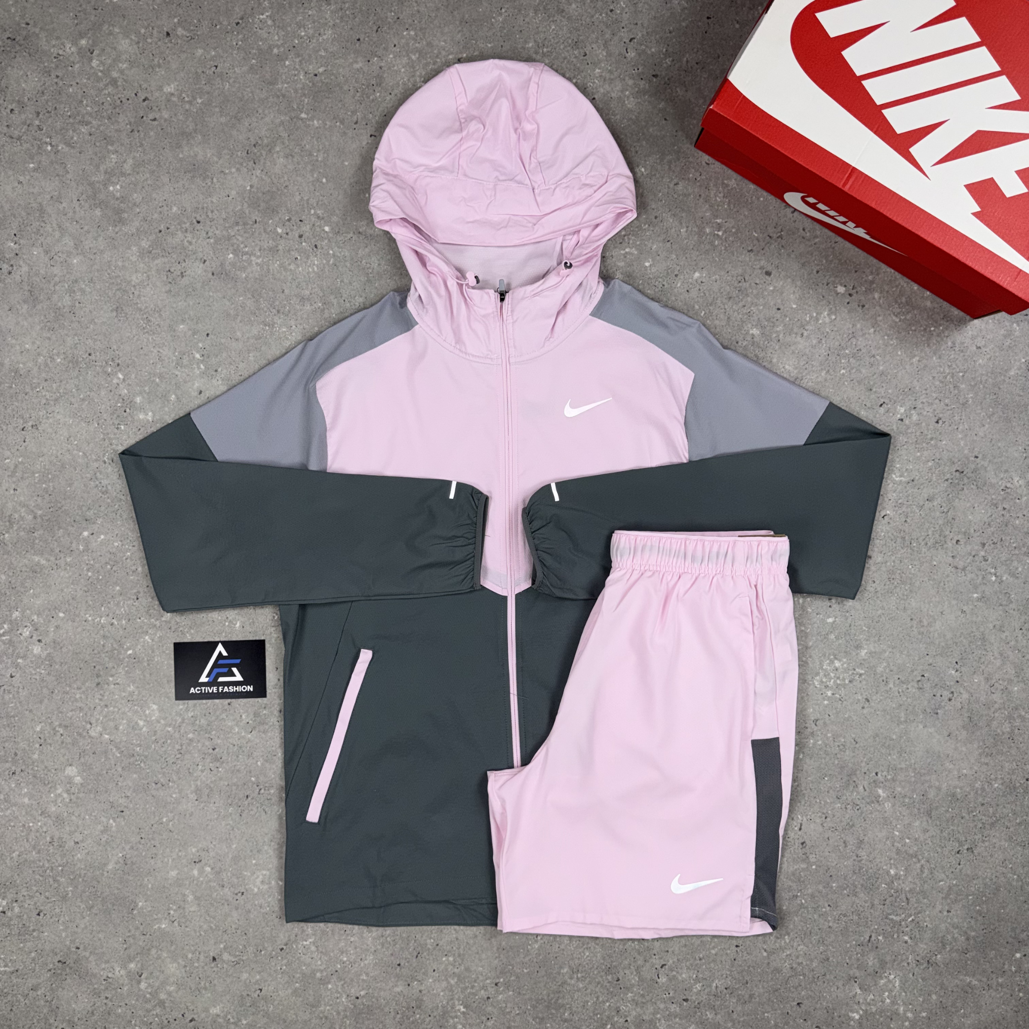 Nike UV Windrunner Jacket, Nike Miler T-Shirt & 7” Challenger Short Set Pink Foam