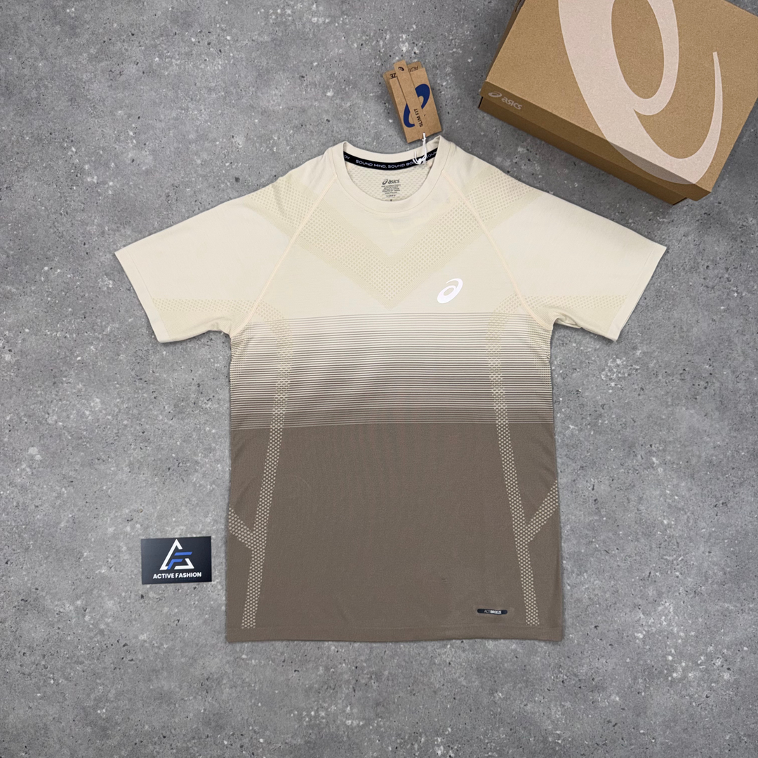Asics Seamless Beige t-shirt